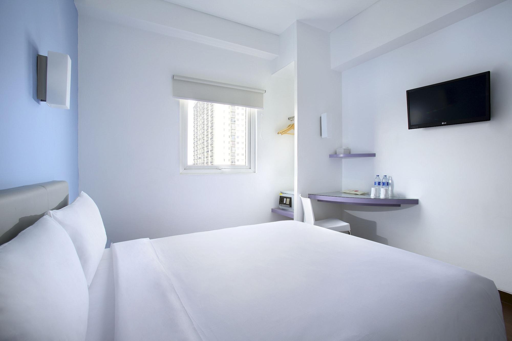 Amaris Hotel Bekasi Barat Buitenkant foto