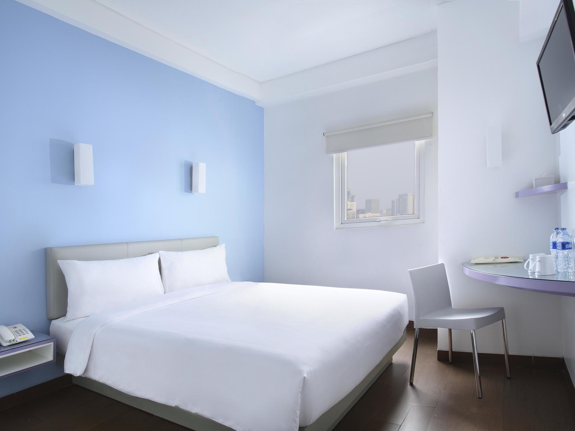 Amaris Hotel Bekasi Barat Buitenkant foto